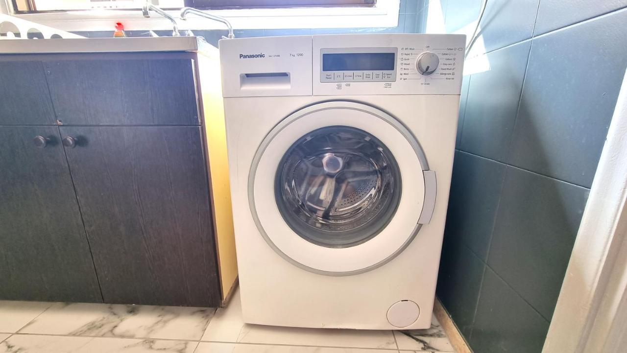 Cozy Beach Apt, Near Airport With 100Mbit Internet Ларнака Екстериор снимка